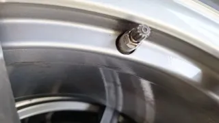 Llantas BMW 18" con Neumáticos Nuevos