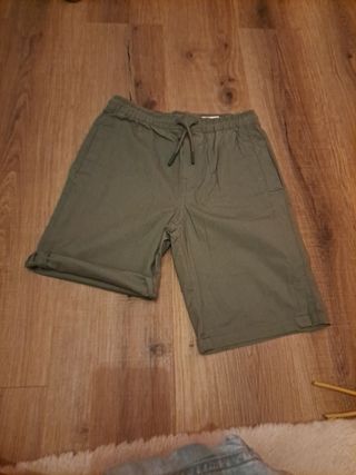 Calções caqui com cordão