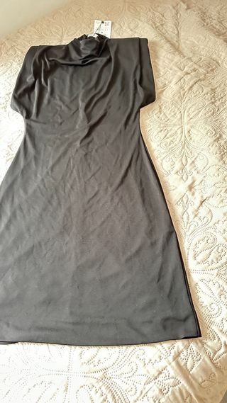 Vestido corto negro