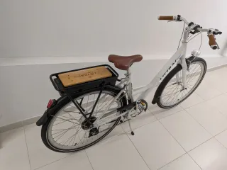 Bicicleta Urbana Blanca