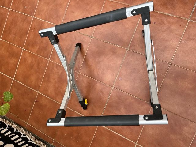 Soporte plegable nevera pequeña