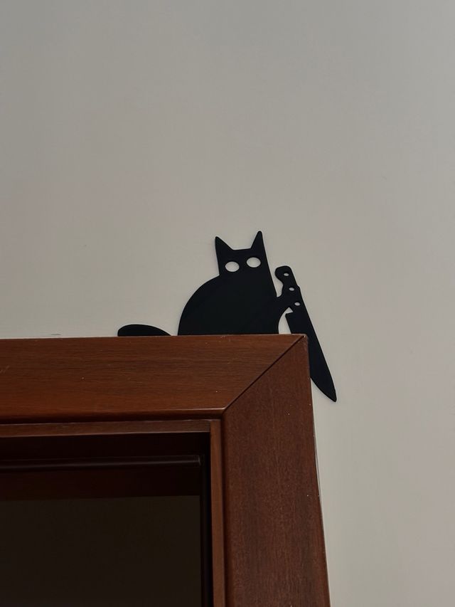 Gatto nero con coltello decorazione Halloween 3D