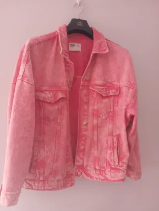 Cazadora vaquera rosa