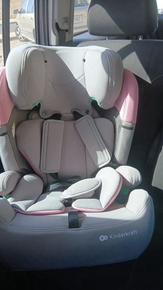 Silla de coche Kinderkraft gris y rosa