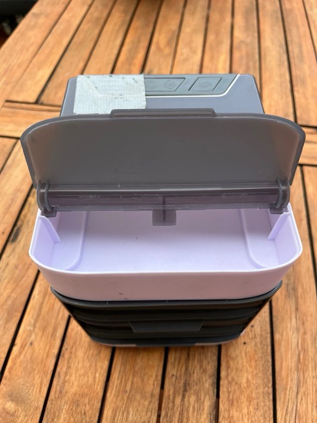 Pequeño aire acondicionado portátil