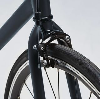 Bicicleta Fixie Elops 500 + accesorios 
