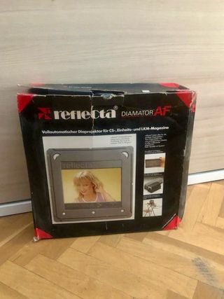 Proyector Reflecta Diamator AF + Pantalla