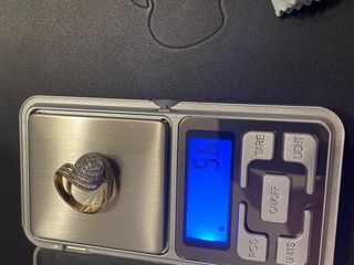 Anillo de oro blanco con diamantes