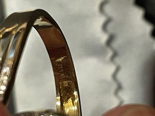 Anillo de oro blanco con diamantes