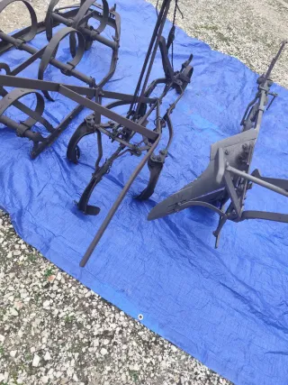 Lote aperos labranza antiguos