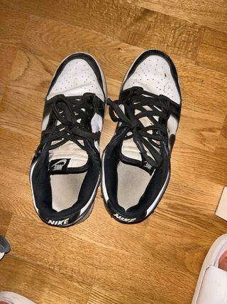 Nike Dunk Zapatillas Negras y Blancas