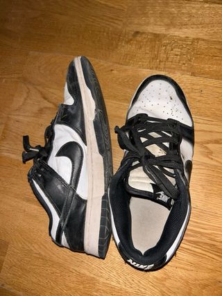 Nike Dunk Zapatillas Negras y Blancas