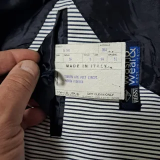 Completo uomo tg.56 righe bianco e nero.