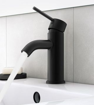 Grifo de lavabo negro