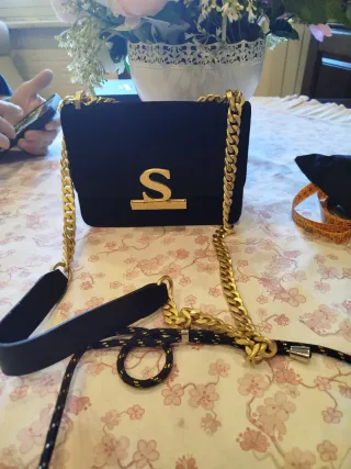 Borsa Mia Bag nera con S dorata