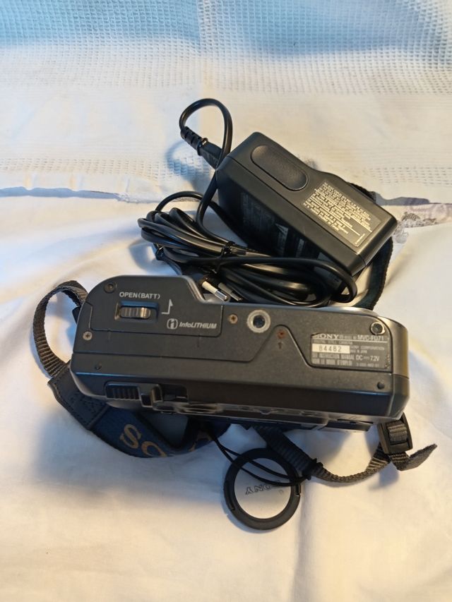 Fotocamera Digitale Sony Mavica MVC-FD71