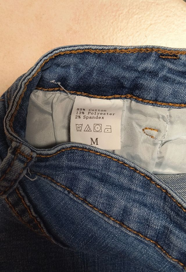 Jeans donna, strappati, taglia M, elasticizzati