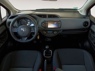Toyota Yaris Active