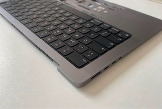 Teclado MacBook Pro M2 14” A2779/
2023 Original