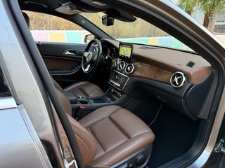 Mercedes-Benz GLA 220d 2017
