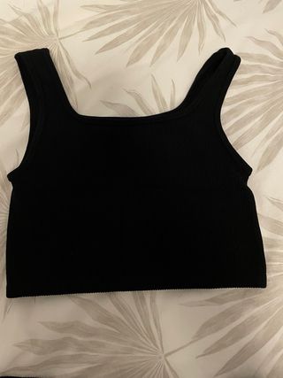 Conjunto deportivo negro
