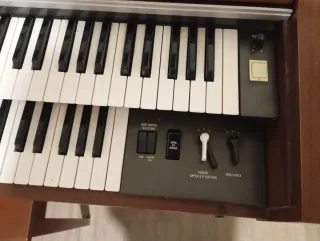 Organo Yamaha Electone