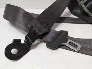 CINTURON SEGURIDAD DELANTERO DERECHO 179768 OPEL CORSA E
