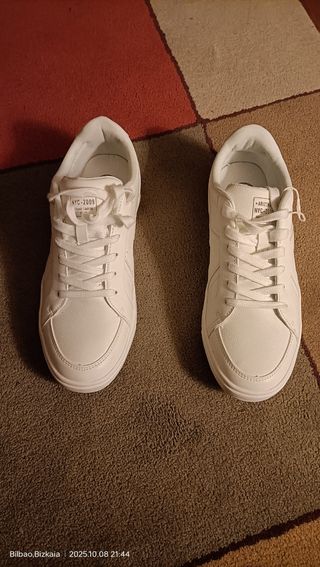 Zapatillas sin estrenar 41