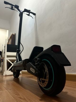 Patinete Eléctrico Cecotec Bongo Y65