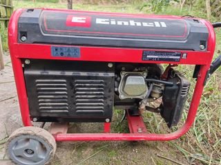 Generador Einhell Rojo. Zona de Zumaia Guipúzcoa.