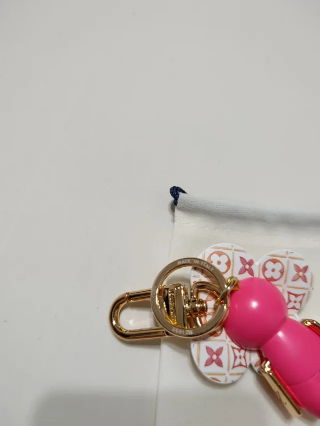 Llavero Flor Gafas Sol Louis Vuitton