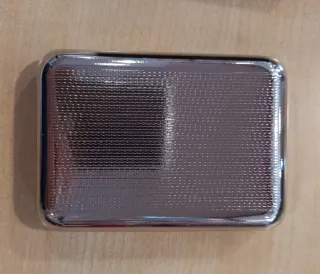 Portatabacco finamente inciso