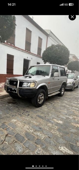 Mitsubishi Montero 2003