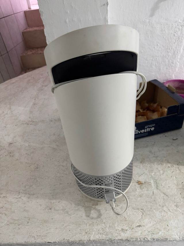 Purificador de Aire Trusens Blanco/Gris esta nuevo