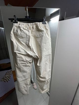 Pantaloni chino beige