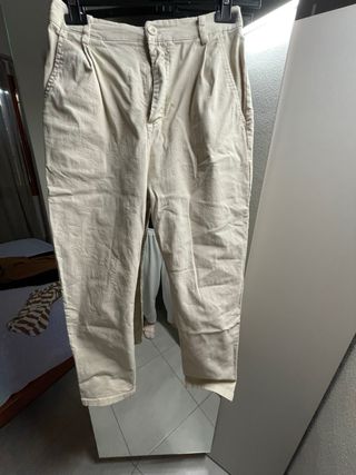 Pantaloni chino beige