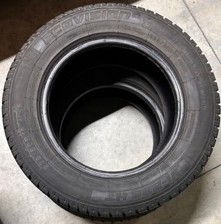 Pareja Neumáticos 235/60 R16 