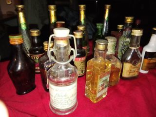 Lotto 20 bottigliette mignon da collezione