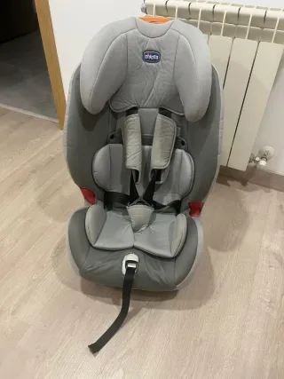 Silla de coche Chicco Youniverse Gris