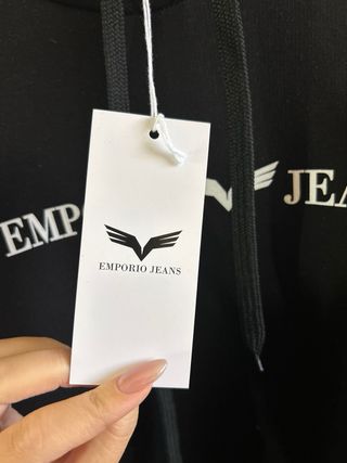 Felpa Emporio Jeans nera nuova con etichetta