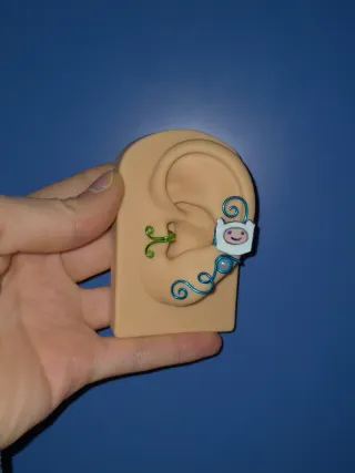 Orecchino clip Adventure Time Finn