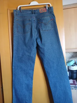 Pantalón vaquero caballero MAX