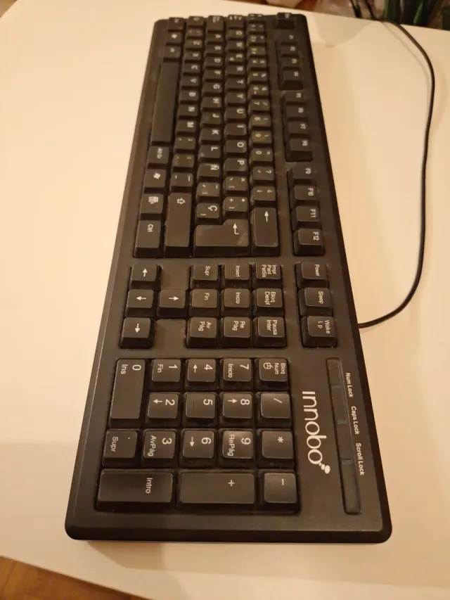Teclado Innobo Negro Usb máxima compatibilidad