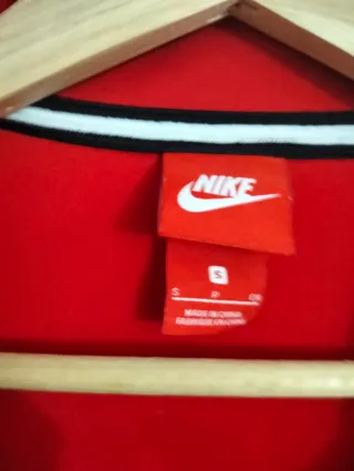 Cazadora Nike Roja PSG