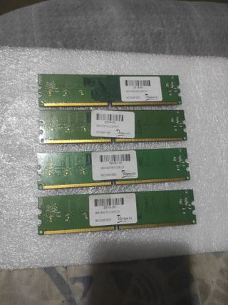 4 Tarjetas RAM Kingston DDR2 512MB