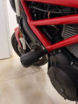 Protector caída Evotech para Monster 797/Scrambler