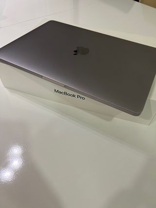 MacBook Pro Apple Gris Espacial