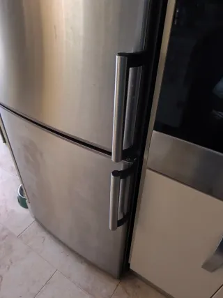 Recambio de nevera Siemens. 