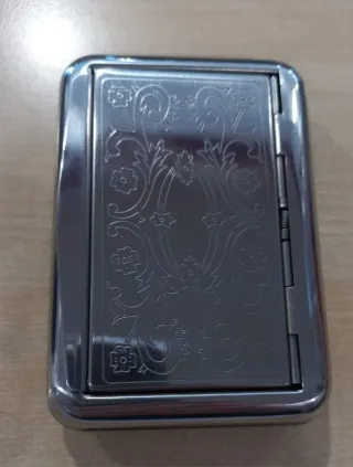 Portatabacco con Motivo Floreale