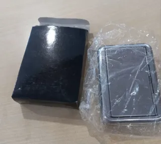 Portatabacco con Motivo Floreale